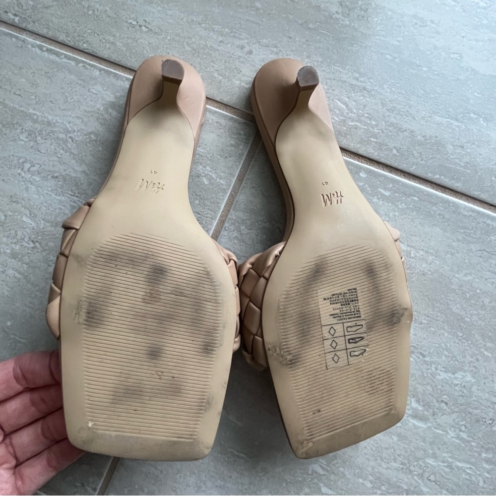 Kitten Heel Sandals - Picture 5 of 5